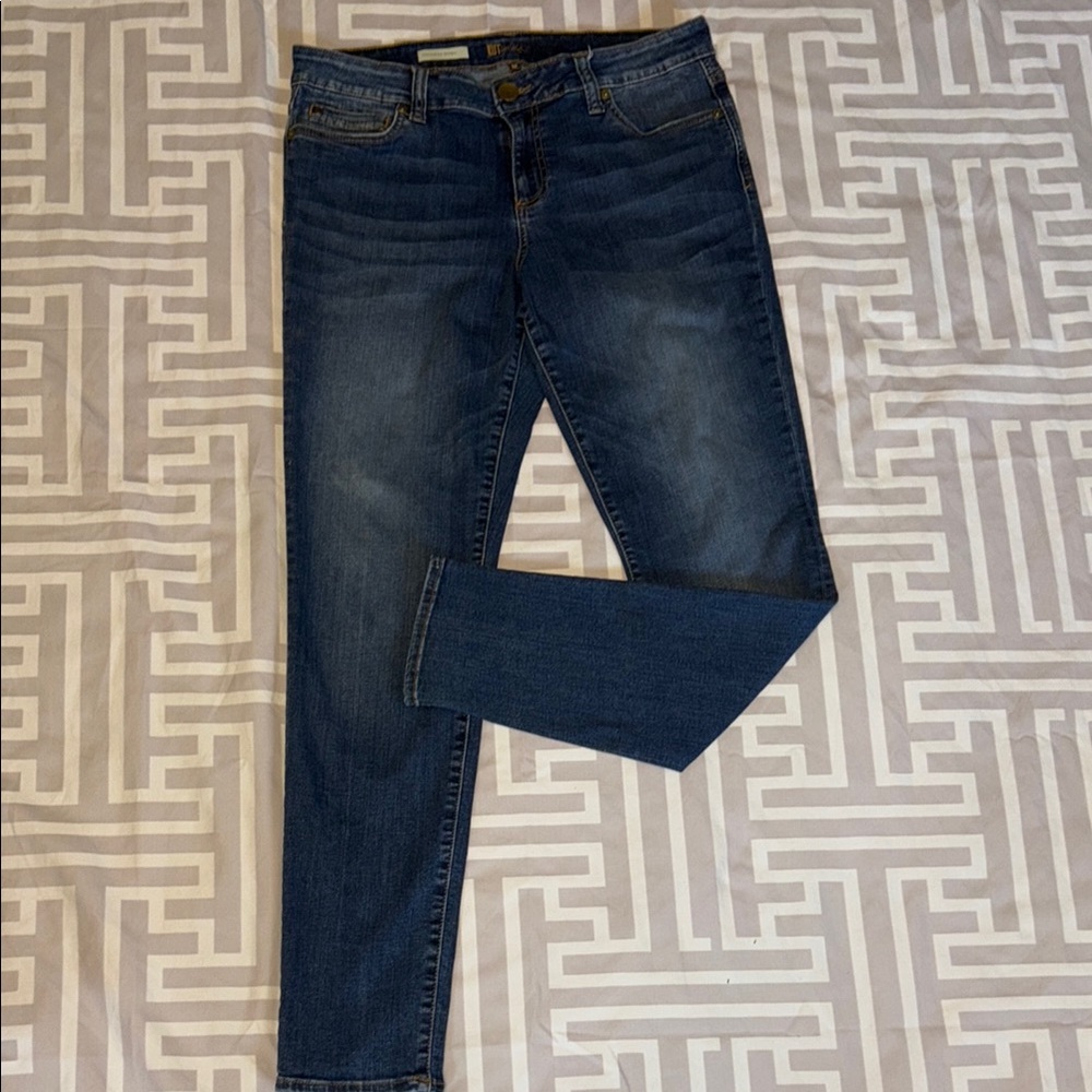Kut from the Kloth Blue Skinny Jeans with Classic Denim Wash